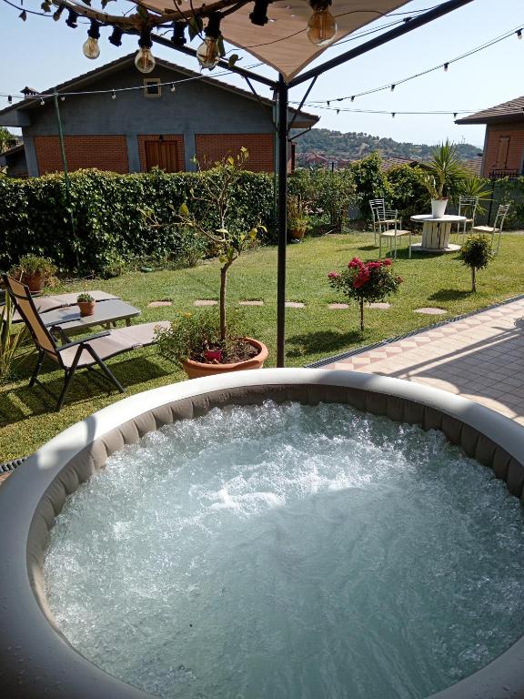 Nespecifikovaný výhled na hory nebo výhled na hory při pohledu z bed and breakfast