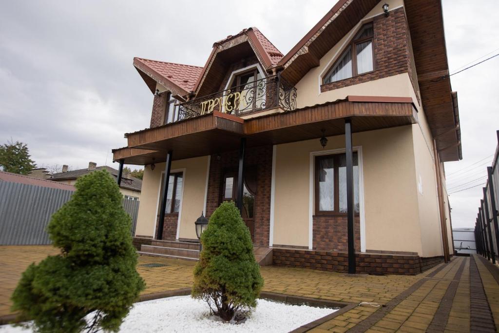 Budova, kde se penzion – hostinec nachází