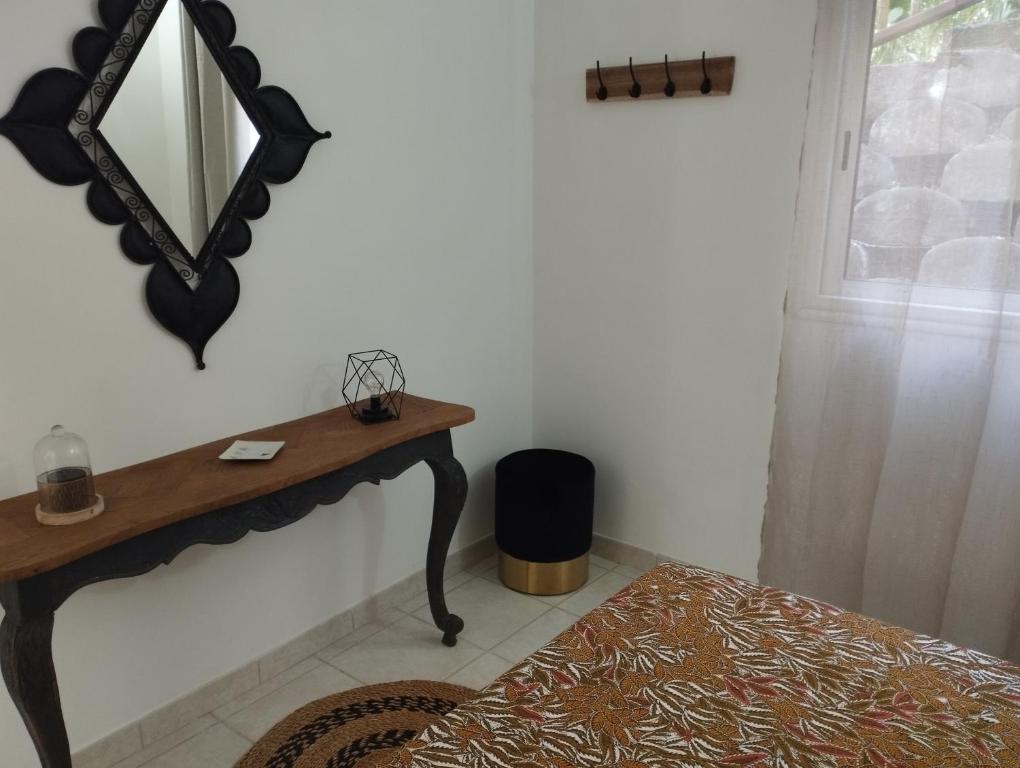 Postel nebo postele na pokoji v ubytování Logement 4 à 6 personnes avec Jacuzzi