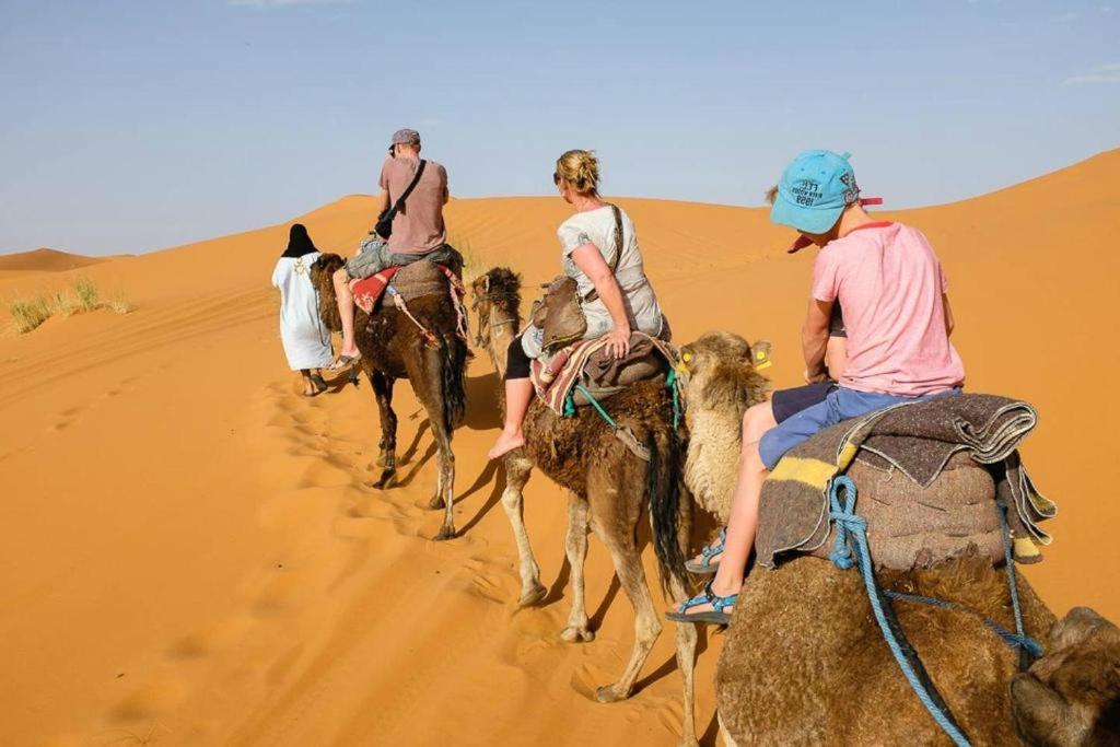 Hosté ubytování Camp Sahara Dunes