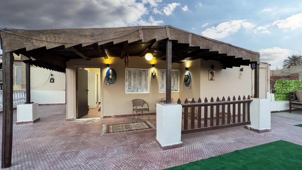 Patio nebo venkovní prostory v ubytování Osiris pyramids view inn
