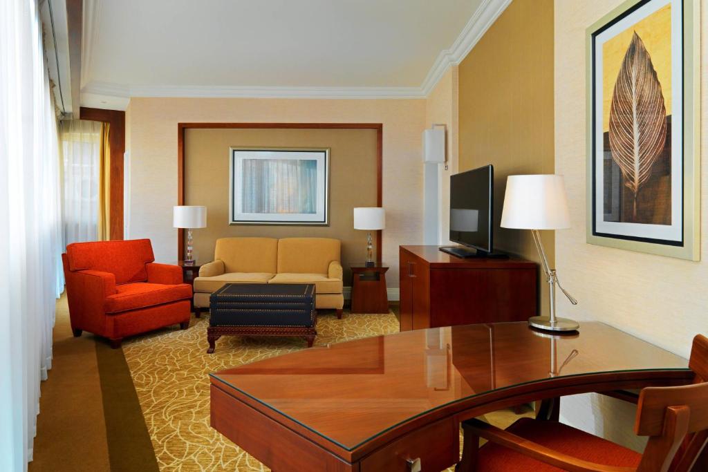 TV a/nebo společenská místnost v ubytování Sheraton Cairo Hotel & Casino