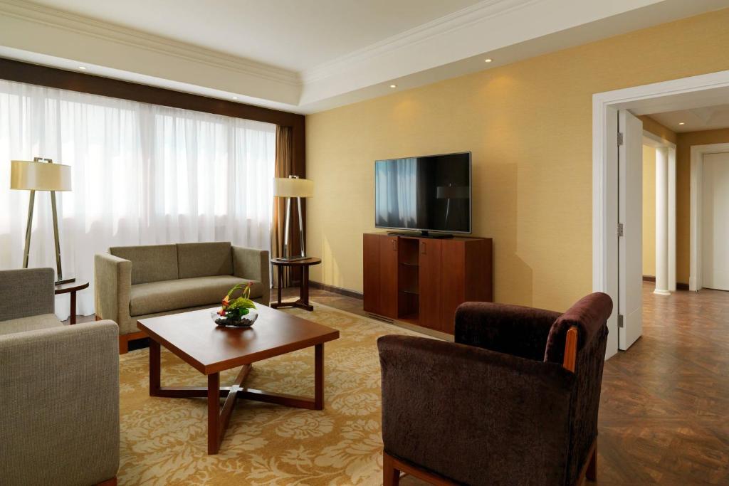 TV a/nebo společenská místnost v ubytování Sheraton Cairo Hotel & Casino