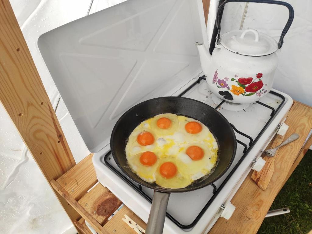 Možnosti snídaně pro hosty v ubytování Highland Hostel