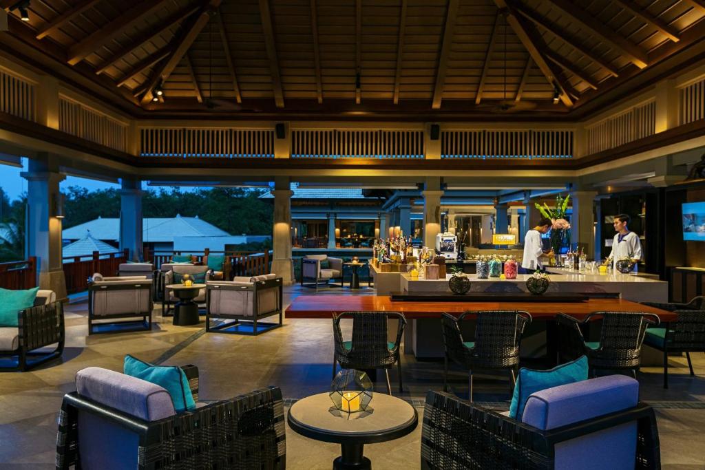 Phuket Marriott Resort and Spa, Nai Yang Beach