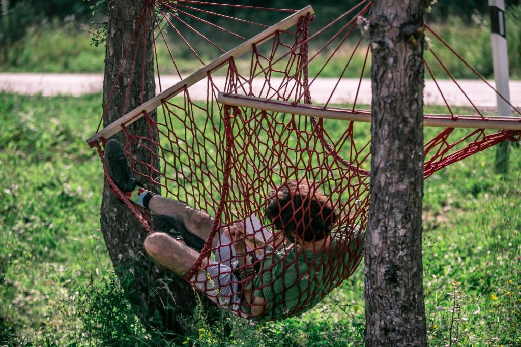 Fotografie z fotogalerie ubytování Shaori Lake Cottages v destinaci Kharistʼvala