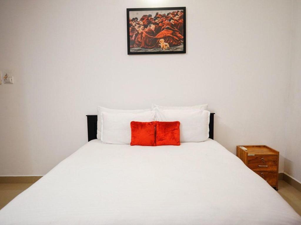 Postel nebo postele na pokoji v ubytování Fortis Rooms
