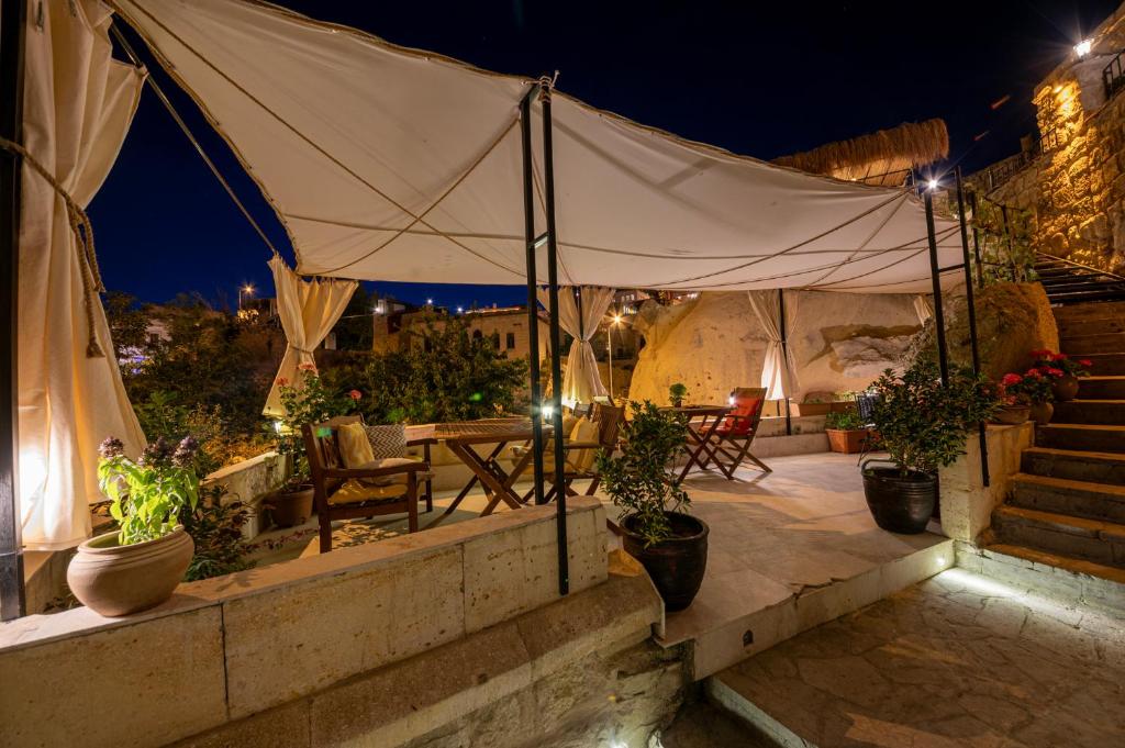 Patio nebo venkovní prostory v ubytování Shiraz Cave Cappadocia