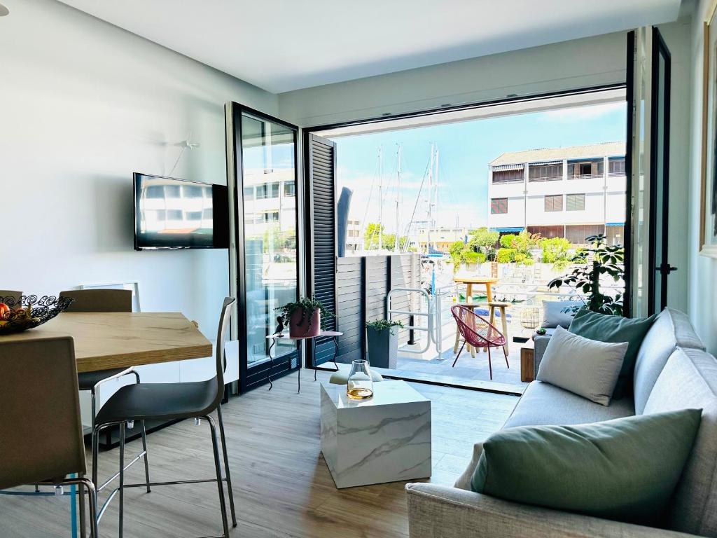 Et opholdsområde på Marina Dream House