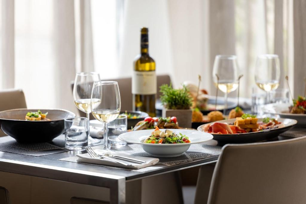 AC Hotel by Marriott Marseille Prado Vélodrome - Resim 42