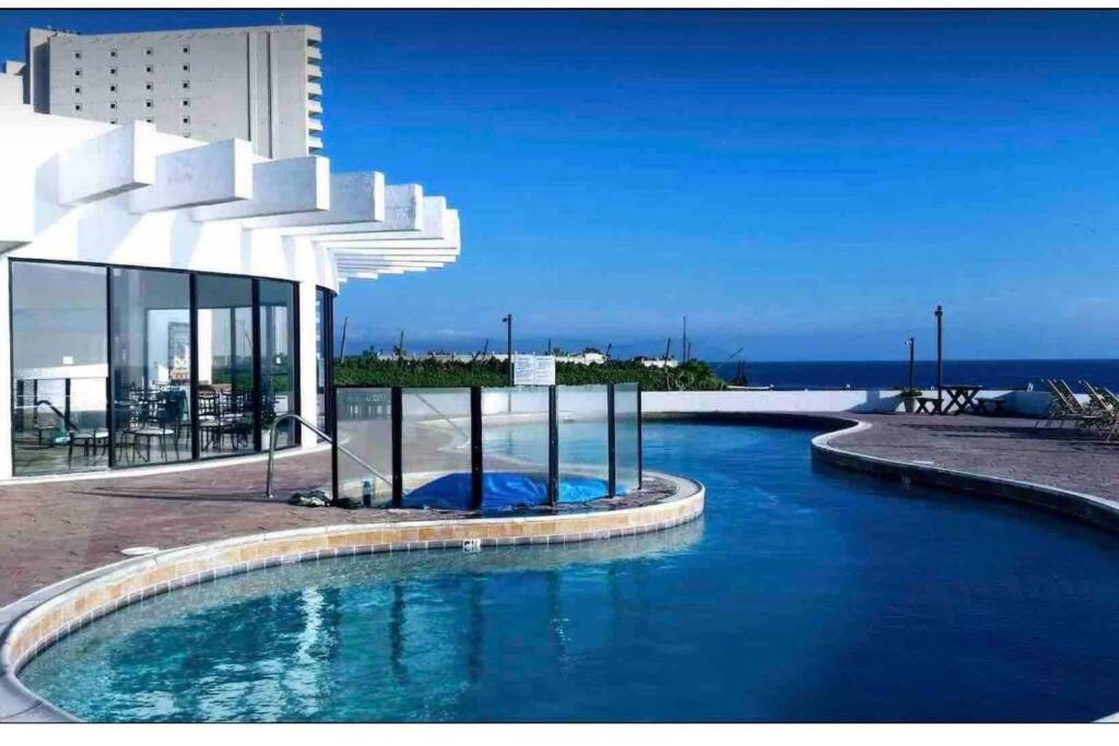 The swimming pool at or close to Calafia resort, Sky view in Rosarito