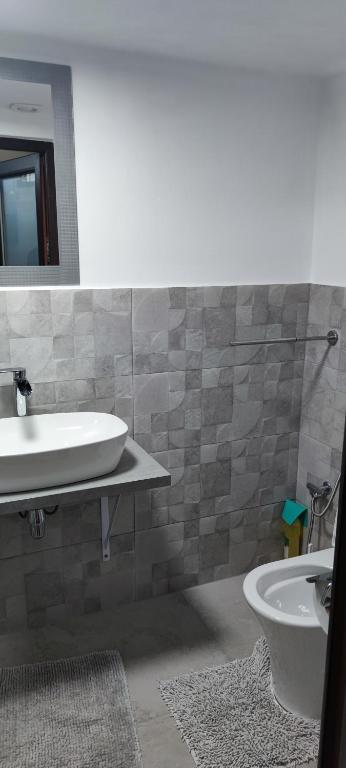 Conacul Caterinei - Sala Familiar Con Baño