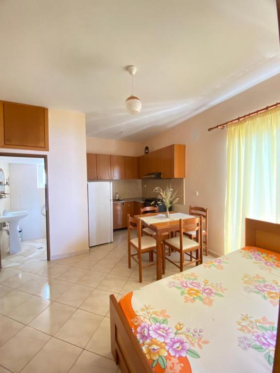 Erika's House - Image 6