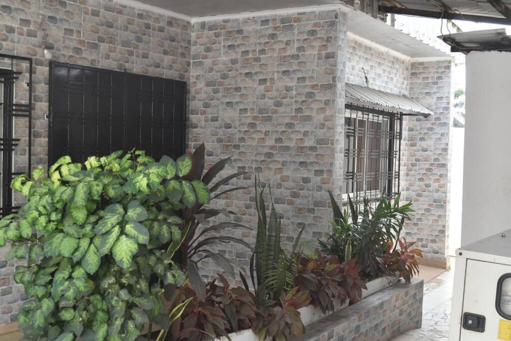 Residence BMH, PointeNoire, Congo