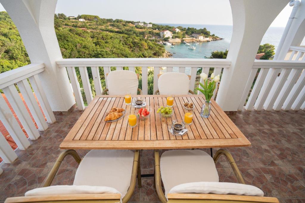 Garden Resort - Apartments Maslina - Two-Bedroom Apartment