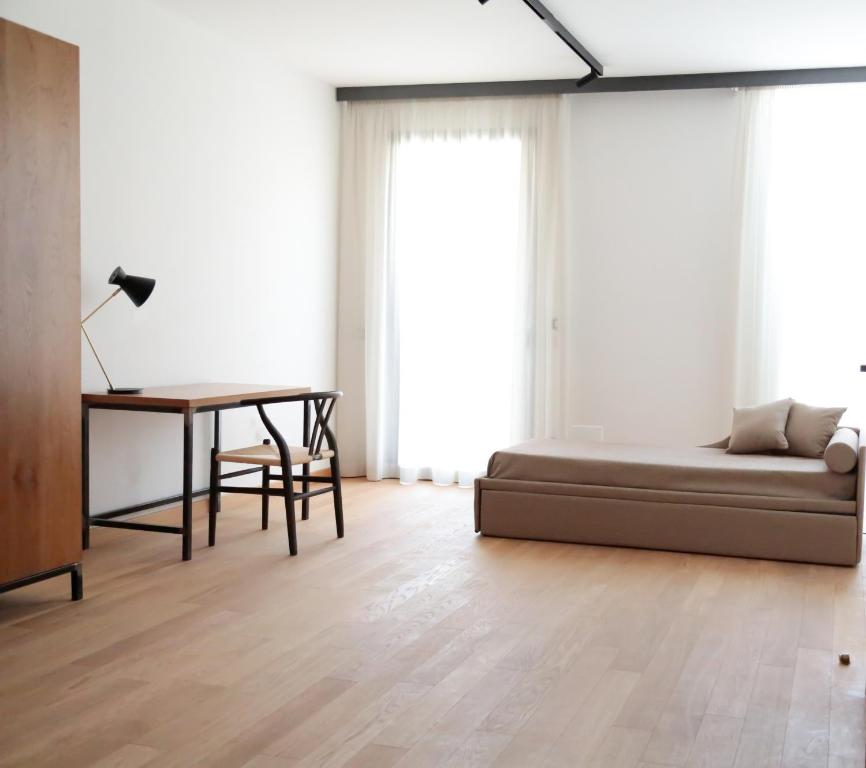 Glass House - Smart Rooms & Parking - 14