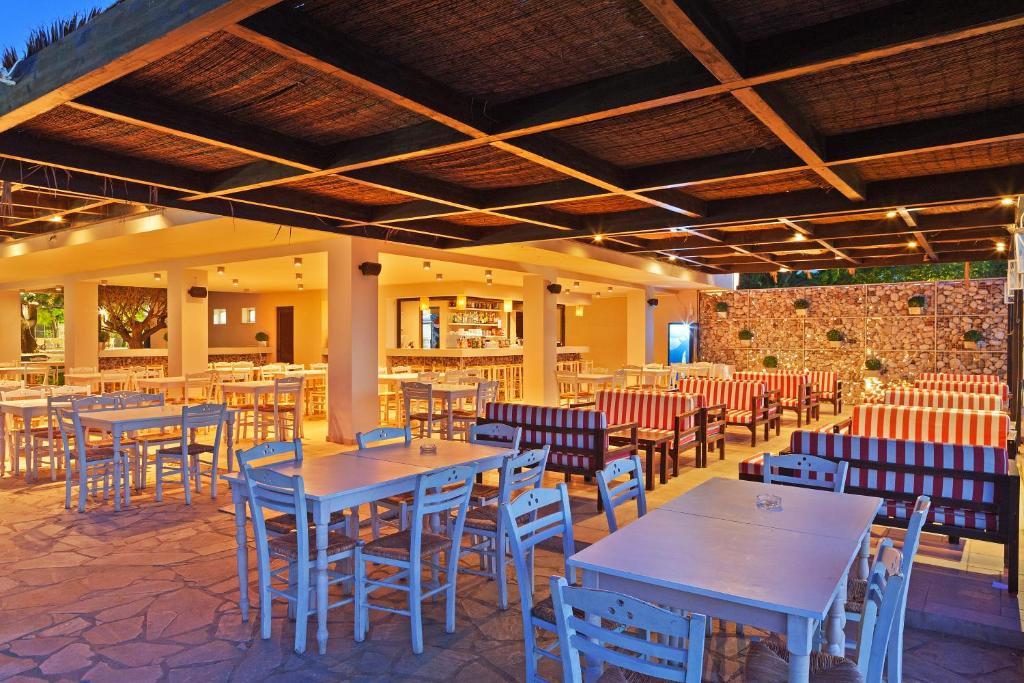 Restaurace v ubytování Long Beach Hotel & Resort