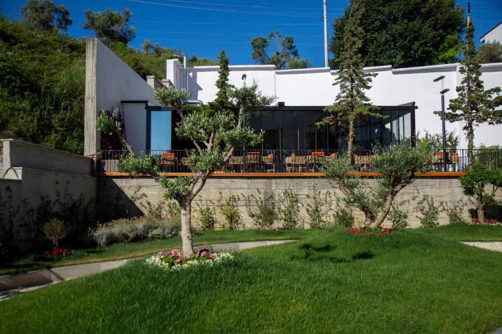 Andor Luxury Hotel - Imazhi 2