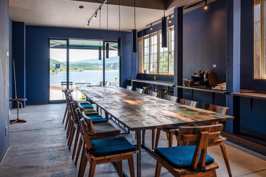 Restaurace v ubytování Hütte Jil Shirakabako