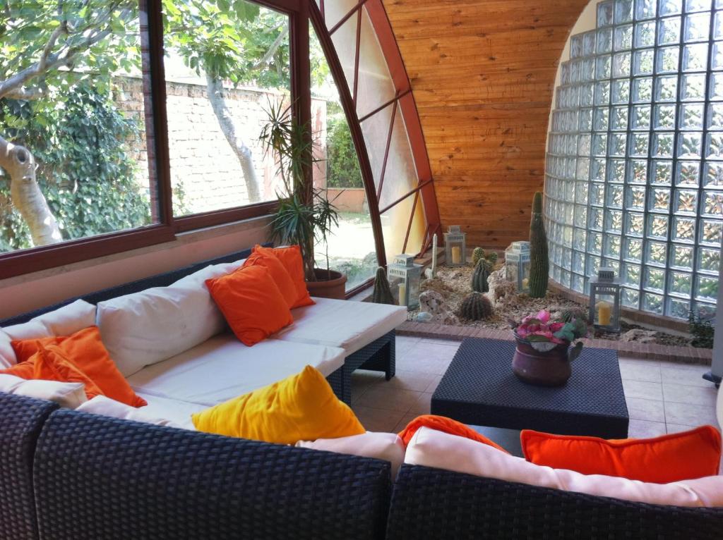 Część wypoczynkowa w obiekcie Hotel Corallo