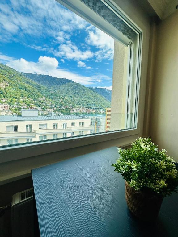 Nespecifikovaný výhled na hory nebo výhled na hory při pohledu z apartmánu