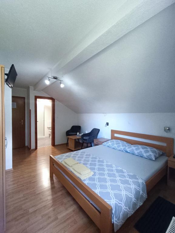 Guesthouse Nikolina - 13