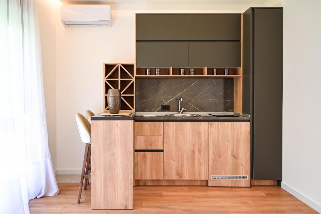 Kuchyň nebo kuchyňský kout v ubytování B&B Lovac Hasa 2