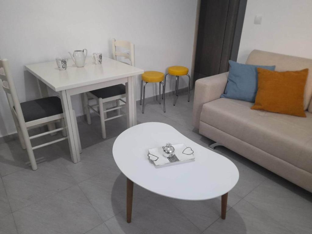 Katerina's Relaxing Apartment - Imazhi 8