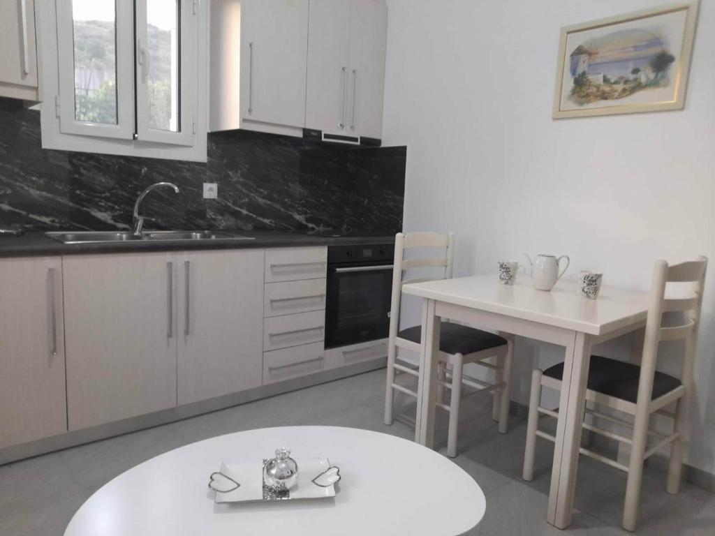 Katerina's Relaxing Apartment - Imazhi 4