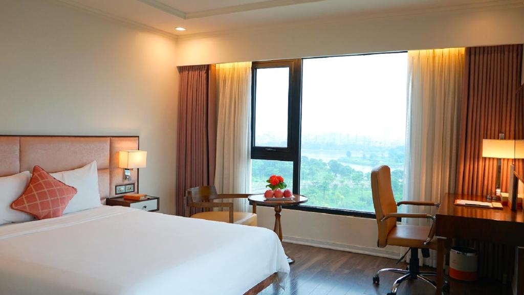 Ravatel Luxury Hotel Bac Giang - 