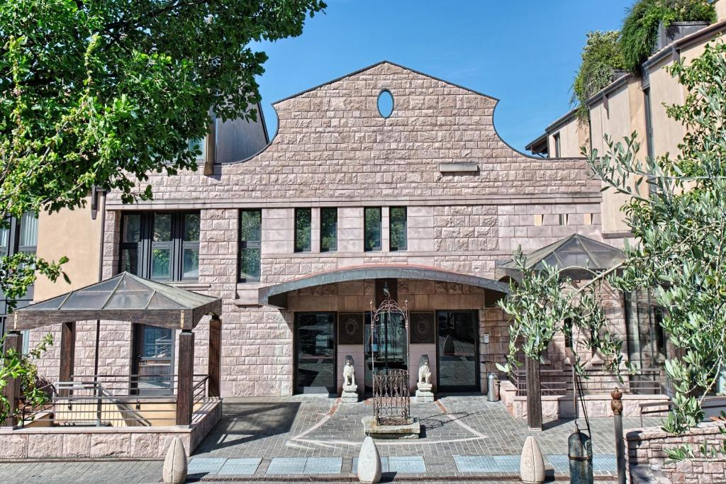 BV Grand Hotel Assisi - Resim 23