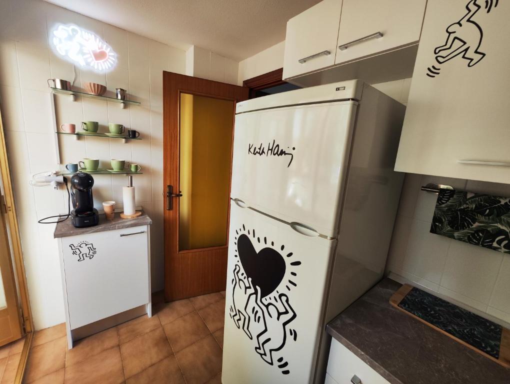 Kuchyňa alebo kuchynka v ubytovaní Playa Paraíso Suite