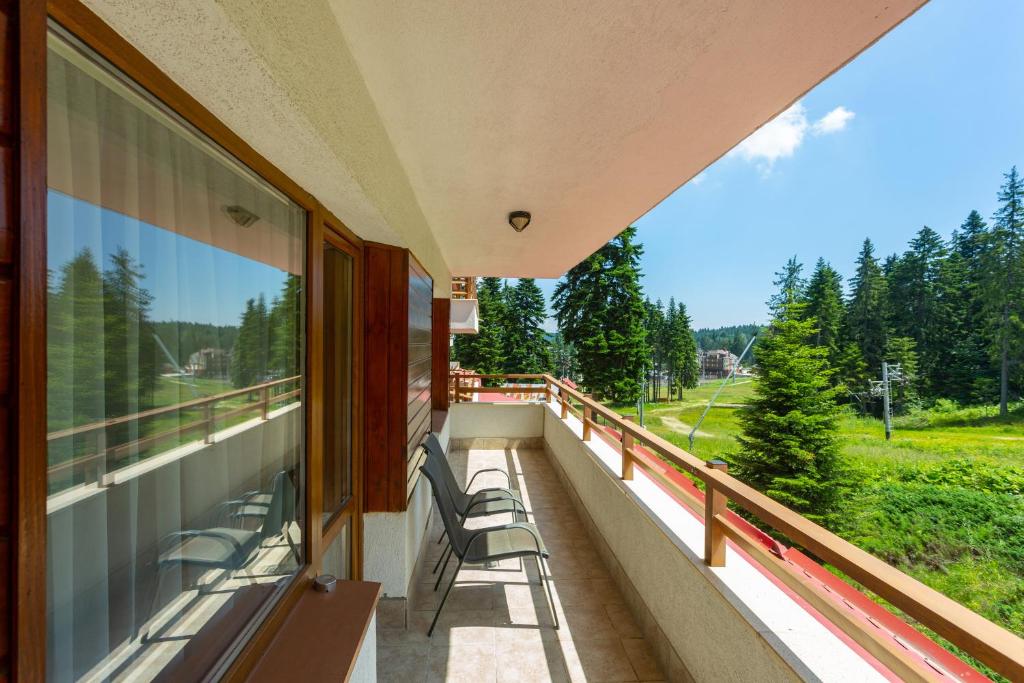 Balkón nebo terasa v ubytování Musala Hotel