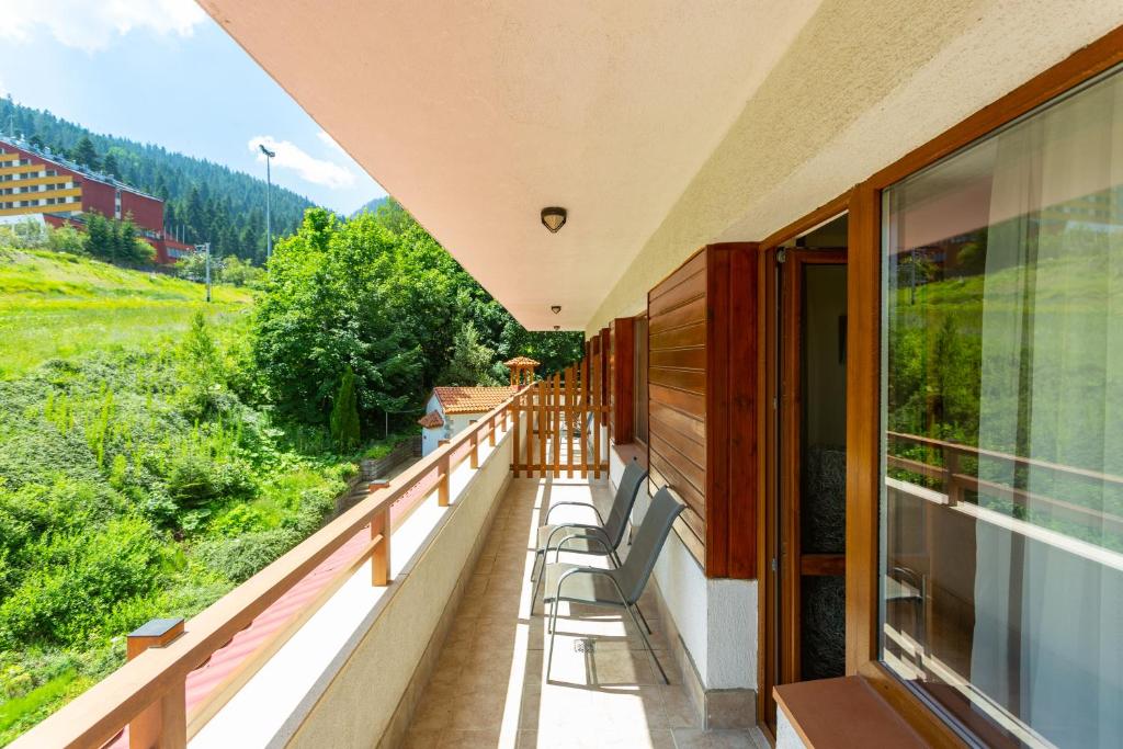 Balkón nebo terasa v ubytování Musala Hotel