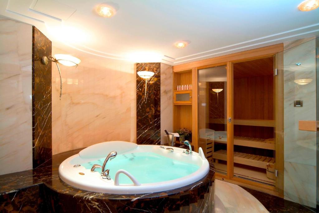 The Westin Zagreb - Resim 28