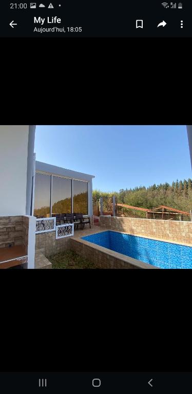 Bazén v ubytování auberge au lac du barrage sala al jadida nebo v jeho okolí