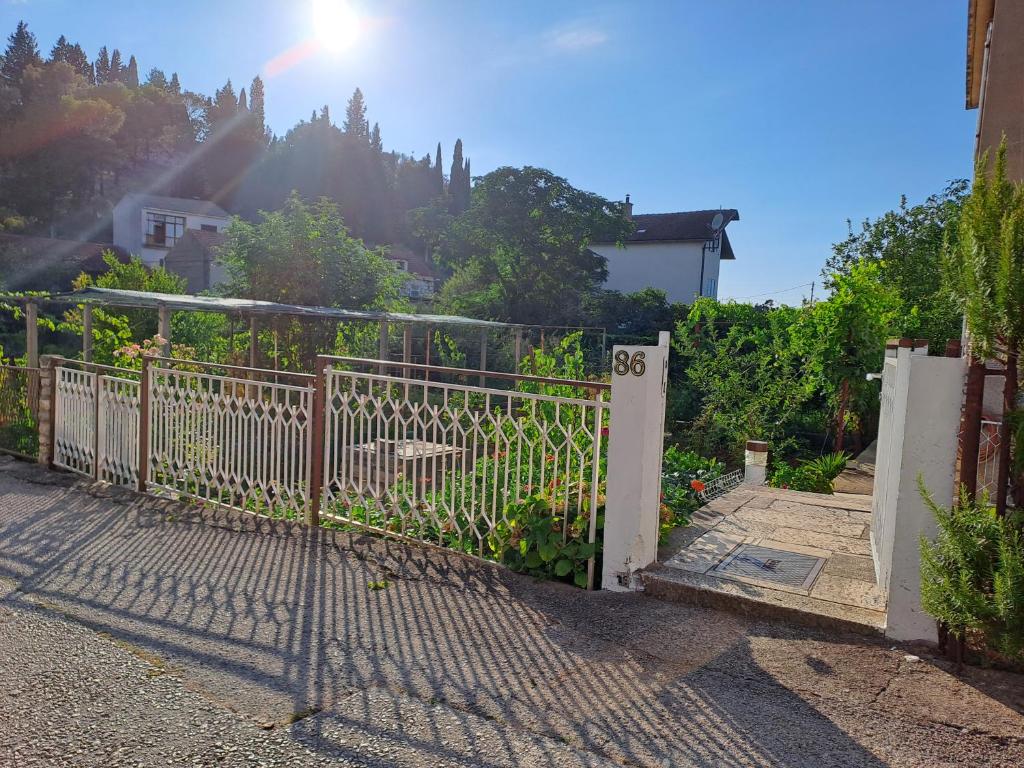 Fotografie z fotogalerie ubytování Kuća za odmor "Dida Pere" v destinaci Zaton