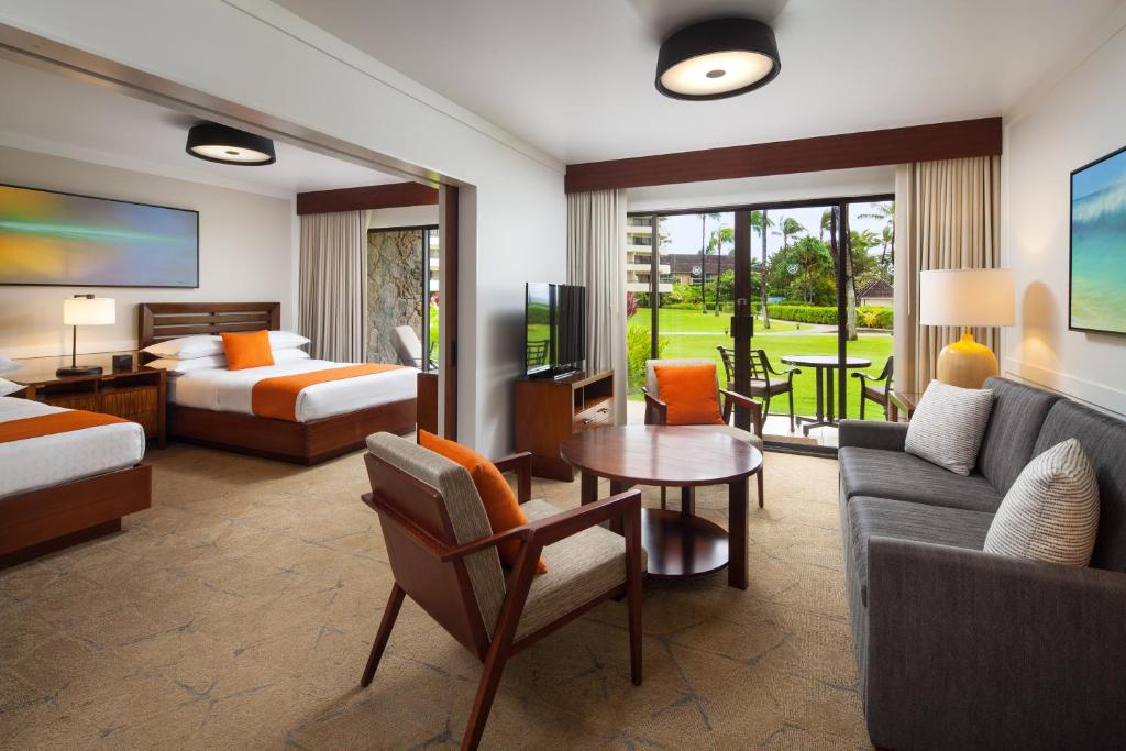 Postel nebo postele na pokoji v ubytování Sheraton Maui Resort & Spa