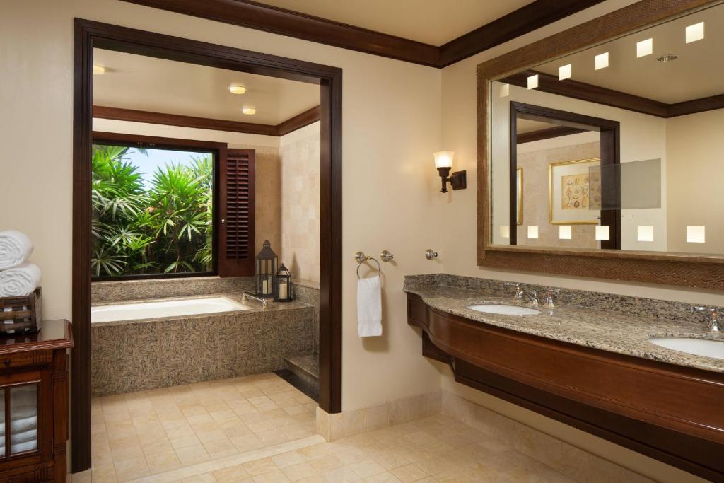 Koupelna v ubytování Sheraton Maui Resort & Spa