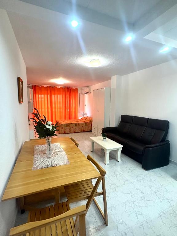 https://cf.bstatic.com/xdata/images/hotel/max1024x768/481776497.jpg?k=9bd2c29fc1641612ca8035b0763d0f9df5747223dee796aecf13e3c57384714a&o=&hp=1