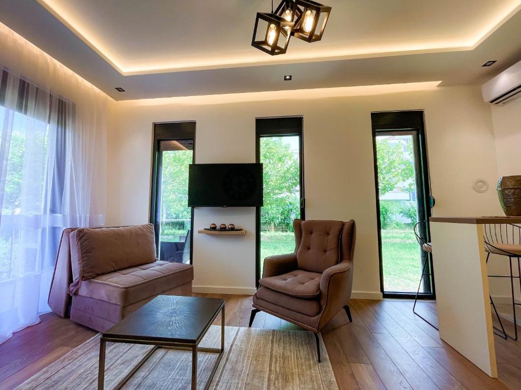 TV a/nebo společenská místnost v ubytování B&B Lovac Hasa 2