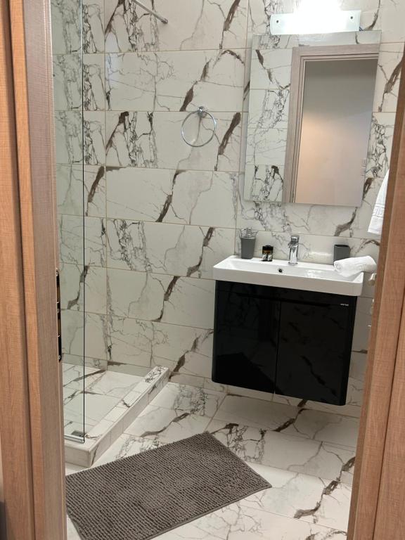 Paola’s apartments near Athens Airport - 11