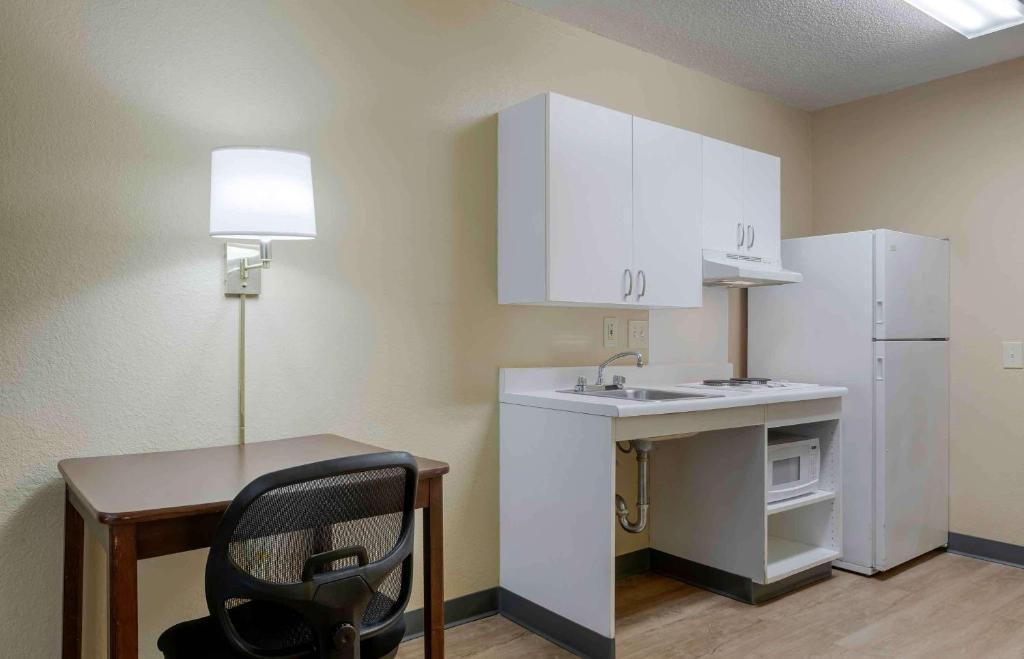Kuchyň nebo kuchyňský kout v ubytování Extended Stay America Suites - Lubbock - Southwest