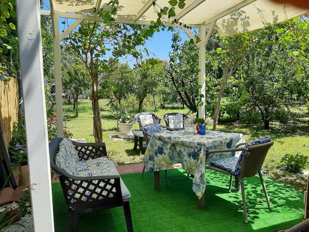Tom e Jerry a Chia - Accogliente B&B vicino al mare