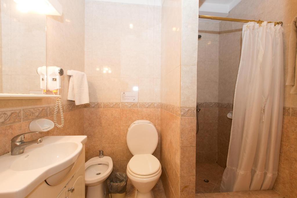 San Remo City Hotel - Quadruple Room