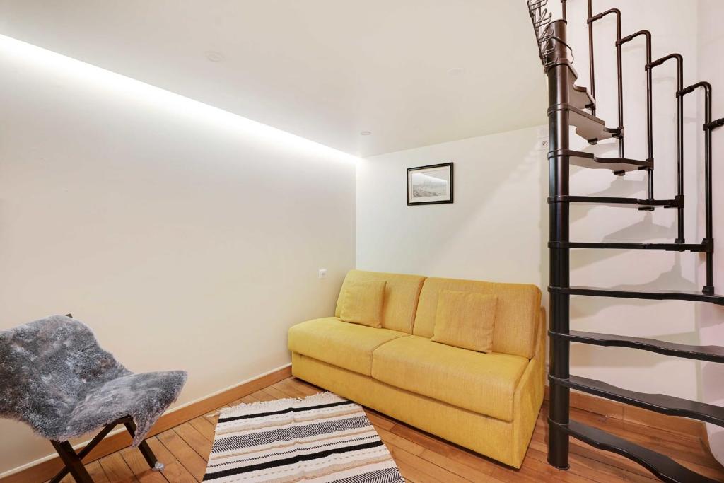 Posedenie v ubytovaní Cosy apartment - 1BR-3P - Arc de Triomphe