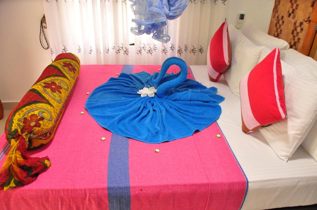 Another World Hostel Sigiriya - 9