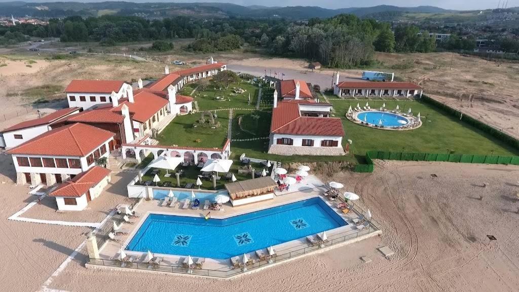 an aerial view of a large estate with a swimming pool at Tarihi Kumbaba Otel in Şile