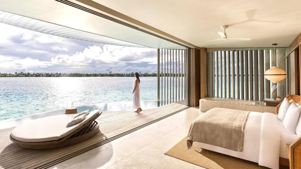 Lagoon Pool Villa