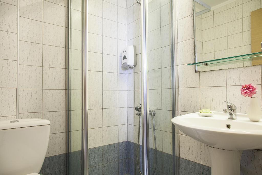Koupelna v ubytování Hotel Mavridis